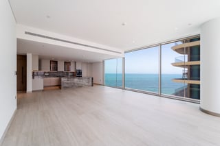 Exclusive Unit with Full Sea and Palm Views, picture 3