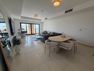 Exclusive | Vacant On Transfer | Partial Sea View, picture 4