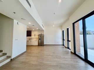 Handed Over | Available | Brand New | G + 1, picture 3