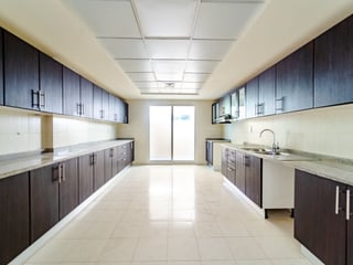Available Now | Maid's Room | Shared Pool, picture 4