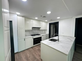 Corner Unit | Double Lake & Community View, picture 3
