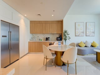 Private Beach | High Floor | Panoramic Elegance, picture 3