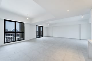 Elegant 4BR | Spacious Layout | Premium Living, picture 3
