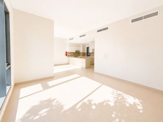 Vacant | Landscaped | Well Maintained..., picture 4