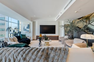 FULLY UPGRADED | FURNISHED | READY TO MOVE-IN, picture 3
