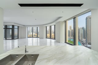 EXCLUSIVE LISTING | MID FLOOR | MOTIVATED SELLER, picture 3