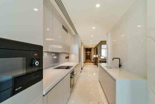 Furnished | All Bills Included | Pool and Sea View, picture 4