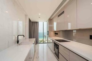 Furnished | All Bills Included | Pool and Sea View, picture 3