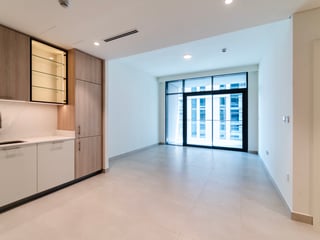 Boulevard Views | Brand New | Hot Location, picture 4