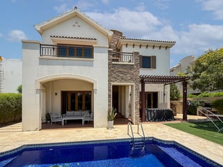 A Fairway Gem with Golf and Lake Views, picture 4