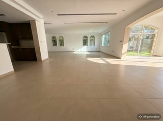 Extended | Internal | Vacant | Away From Cables, picture 4