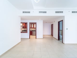 High Floor | Partial Marina - Sea View | Prime Location, picture 3