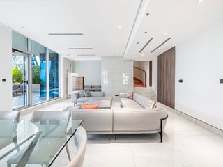Upgraded | Luxury Waterfront | Private Pool, picture 3