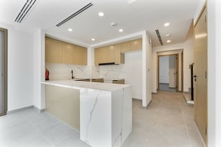 End Unit | Brand New | Close To Amenities, picture 3