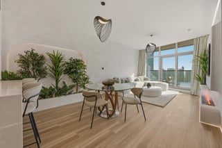 Luxury Waterfront Living | Fully Renovated, picture 4