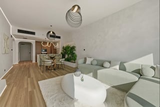 Luxury Waterfront Living | Fully Renovated, picture 3