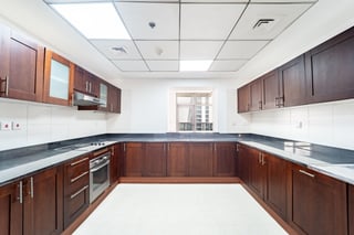 Huge Layout | High Floor | Vacant Now..., picture 4