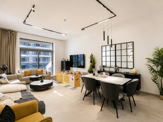 Luxury Upgraded Apartment | High Floor | Stunning Views, picture 3