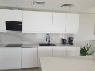 Exclusive  |  Sea  View  |   Unfurnished, picture 4