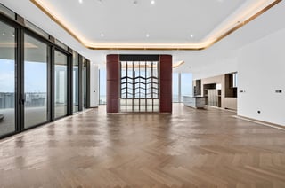 Full-floor 5-bedroom penthouse for sale in Jumeirah Living, picture 3