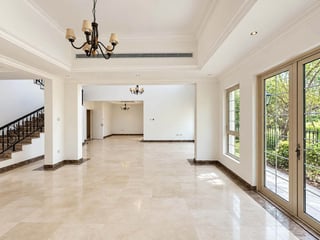 Bespoke Renovation Opportunity in Jumeirah Islands, picture 3