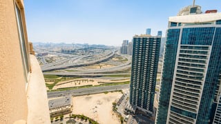 Panoramic Skyline Views | Very High Floor | Vacant, picture 3