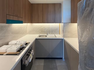 Marina Views | High Floor | Vacant on Transfer, picture 3