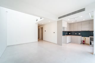 Brand New | Single Row | Skylight Layout, picture 3