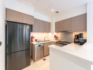 Plus Maid | Burj View | Fully Furnished., picture 3