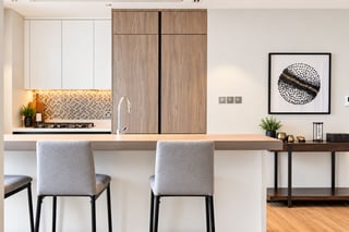 Furnished | Prime Location| Large Layout, picture 3