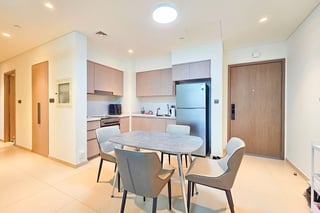 Motivated | High Floor | Fully Furnished, picture 4