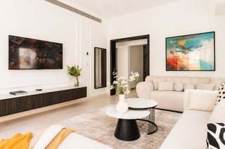 Fully Upgraded | Furnished | Quiet | Vacant, picture 3