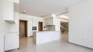 Duplex apartment in MBR City with direct beach access, picture 3
