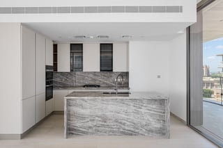 High Floor | Breathtaking Sea View | Brand New, picture 3