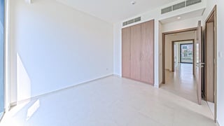 Modern villa in Arabian Ranches 3 with private garden, picture 4