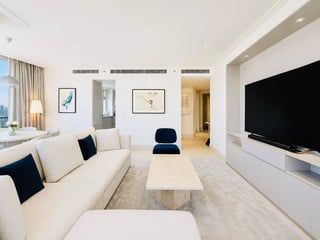 Corner Unit | Boulevard View | Vacant..., picture 3