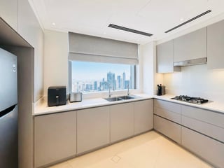 Corner Unit | Boulevard View | Vacant..., picture 4