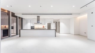 Luxury D1 penthouse in MBR with panoramic views, picture 4