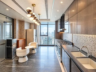 Upgraded Penthouse | Stunning Views....., picture 4