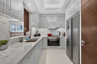 A beautiful 4-bedroom apartment in Address Sky View Tower 2, picture 3