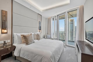A furnished 4-bed home in Address Sky View Tower 2, Downtown, picture 3