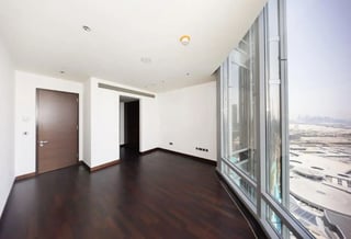 Full Fountain View | Spacious Layout | Vacant, picture 4