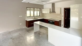 Huge villa in Mohammed Bin Rashid City with private pool, picture 4