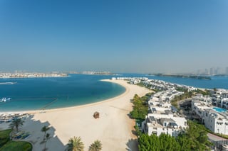 Fully Upgraded | Fully Furnished | Sea View, picture 3