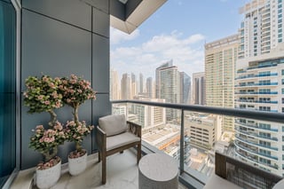Upgraded, Vacant & Furnished | Viewing Essential, picture 3