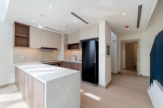 Brand New | Multiple Options | Open for Offers, picture 4