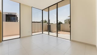 Corner plot villa in Dubai Hills with full lagoon view, picture 3