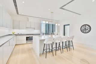 Full Floor Penthouse in The 118, picture 4