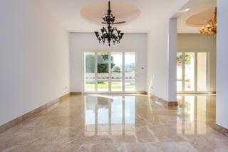 Upgraded Luxury Villa with Golf Course Views in Emirates Hills, picture 1