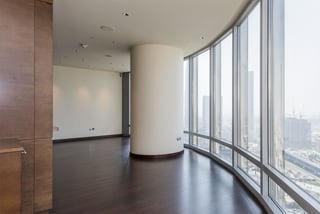 Rare to find Large 3 Bedroom Apartment with DIFC and Sea Views., picture 1